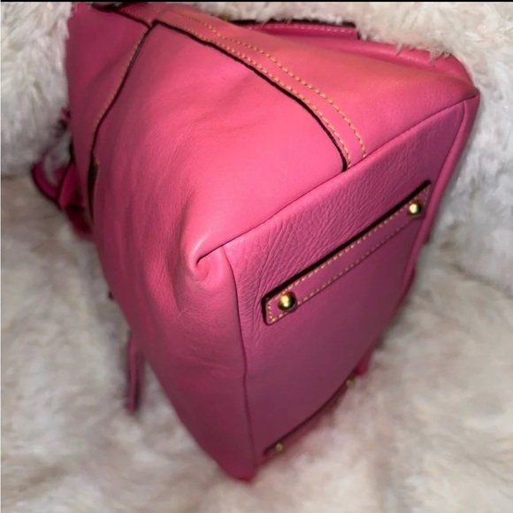 Dooney & Bourke Florentine Clayton in bubble gum pink with strap - Picture 7 of 12